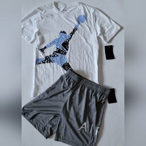 Air Jordan 2-pc shorts Set T-shirt & Shorts Big Boys size L 14/16